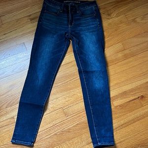 AE Jegging, next level stretch.